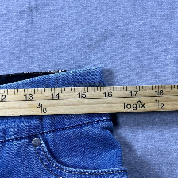 Alfred Dunner Jeans Women Petite 8P Capri Pull On Embroidered Stretch Boho NWT - Picture 5 of 8